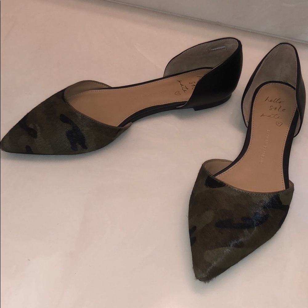 Banana Republic Pointed Camouflage Mohair Flats